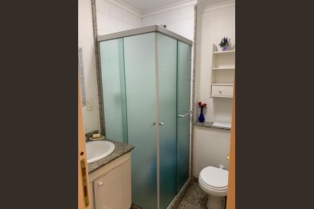 Apartamento à venda com 160m², 3 quartos e 2 vagasBanheiro 3