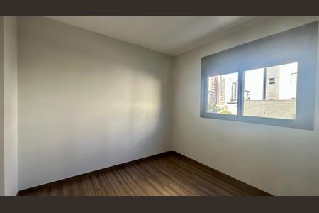Apartamento à venda com 94m², 2 quartos e 3 vagasQuarto