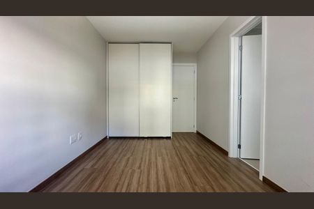 Apartamento à venda com 94m², 2 quartos e 3 vagasQuarto