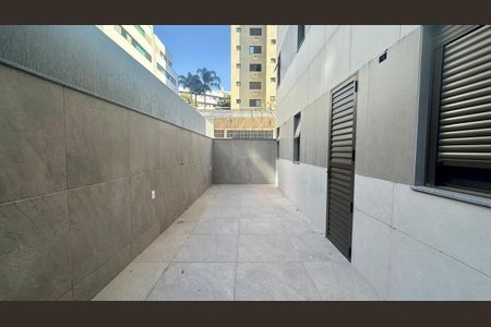 Apartamento à venda com 94m², 2 quartos e 3 vagasÁrea privativa