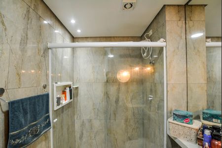 Apartamento à venda com 63m², 3 quartos e 1 vaga Apartamento à venda com 63m², 3 quartos e 1 vagaBanheiro