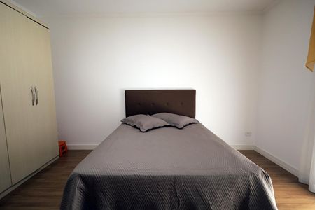 Casa à venda com 160m², 2 quartos e 2 vagas Casa à venda com 160m², 2 quartos e 2 vagasQuarto 2