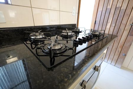 Casa à venda com 160m², 2 quartos e 2 vagas Casa à venda com 160m², 2 quartos e 2 vagasCozinha