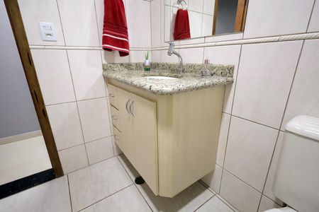 Casa à venda com 160m², 2 quartos e 2 vagas Casa à venda com 160m², 2 quartos e 2 vagasLavabo