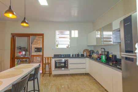 Casa à venda com 160m², 4 quartos e 2 vagasSala/Cozinha