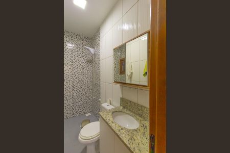 Casa à venda com 160m², 4 quartos e 2 vagasBanheiro da Suíte