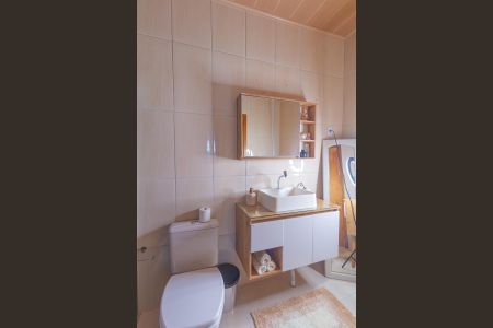 Casa à venda com 160m², 4 quartos e 2 vagasBanheiro