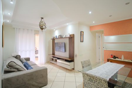 Sala de apartamento à venda com 3 quartos, 70m² em Vila Carrão, São Paulo