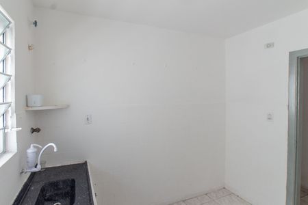 Apartamento à venda com 45m², 1 quarto e sem vaga Apartamento à venda com 45m², 1 quarto e sem vagaCozinha e Área de Serviço