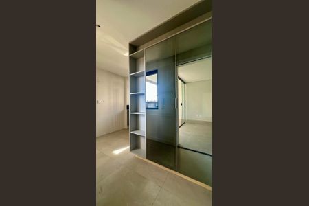 Apartamento à venda com 71m², 2 quartos e 2 vagasCozinha