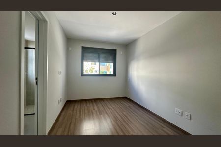 Apartamento à venda com 71m², 2 quartos e 2 vagasSuíte