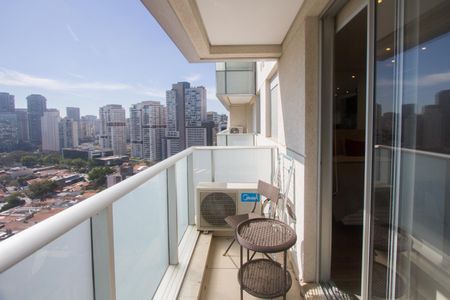 Varanda de kitnet/studio para alugar com 1 quarto, 38m² em Chácara Santo Antônio (zona Sul), São Paulo