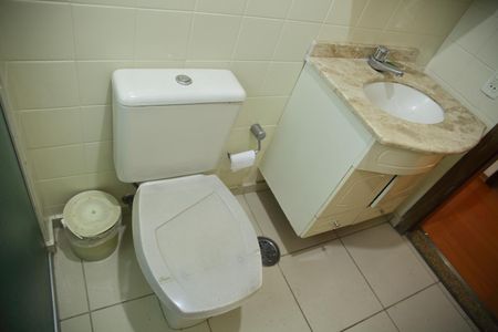 Apartamento para alugar com 57m², 2 quartos e 1 vagaBanheiro