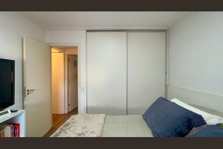 Apartamento à venda com 86m², 3 quartos e 1 vagaQuarto 2