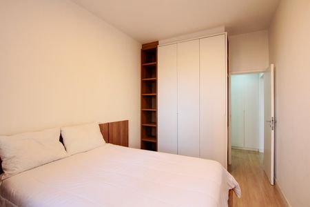 Quarto de apartamento à venda com 1 quarto, 52m² em Barra da Tijuca, Rio de Janeiro