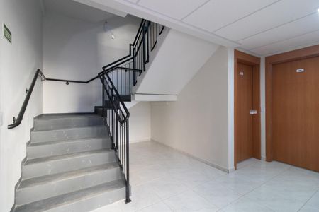 Apartamento para alugar com 30m², 1 quarto e 1 vagaEscada