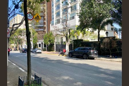 Apartamento à venda com 502m², 4 quartos e 5 vagas