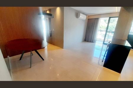 Apartamento à venda com 2 quartos, 76m² em Tijuca, Rio de Janeiro