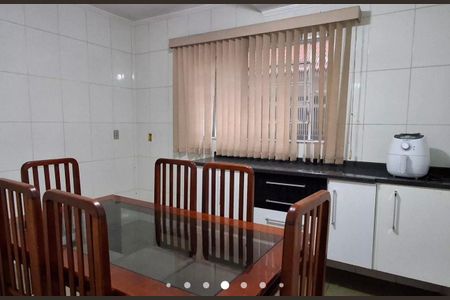 Casa à venda com 3 quartos, 200m² em Olímpico, São Caetano do Sul
