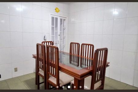 Casa à venda com 3 quartos, 200m² em Olímpico, São Caetano do Sul