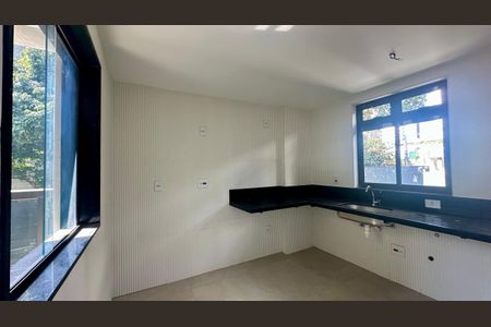 Apartamento à venda com 71m², 2 quartos e 2 vagasCozinha