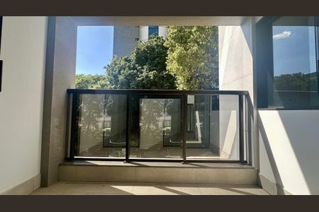 Varanda de apartamento à venda com 2 quartos, 71m² em Sion, Belo Horizonte