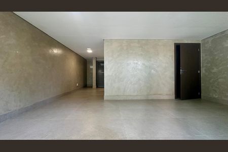 Apartamento à venda com 71m², 2 quartos e 2 vagasHall social