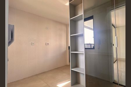 Apartamento à venda com 71m², 2 quartos e 2 vagasCozinha 