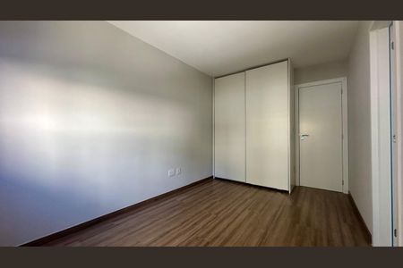 Apartamento à venda com 71m², 2 quartos e 2 vagasQuarto 