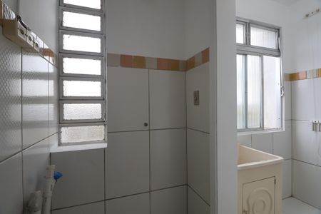 Apartamento à venda com 70m², 2 quartos e 1 vagaÁrea de Serviço