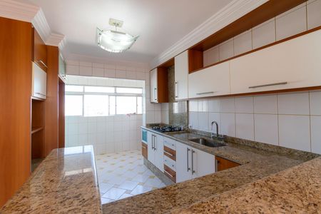 Apartamento para alugar com 89m², 2 quartos e 1 vagaCozinha