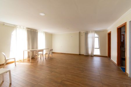 Apartamento para alugar com 89m², 2 quartos e 1 vagaÁrea comum - Salão de Festas
