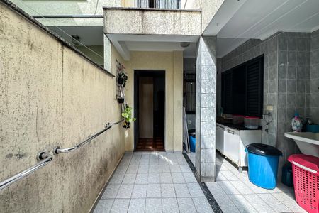 Casa à venda com 209m², 5 quartos e 2 vagas Casa à venda com 209m², 5 quartos e 2 vagasÁrea de Serviço