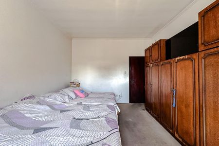 Casa à venda com 209m², 5 quartos e 2 vagas Casa à venda com 209m², 5 quartos e 2 vagasSuíte