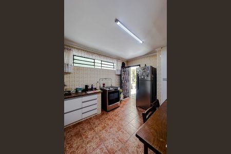 Casa à venda com 209m², 5 quartos e 2 vagas Casa à venda com 209m², 5 quartos e 2 vagasCozinha