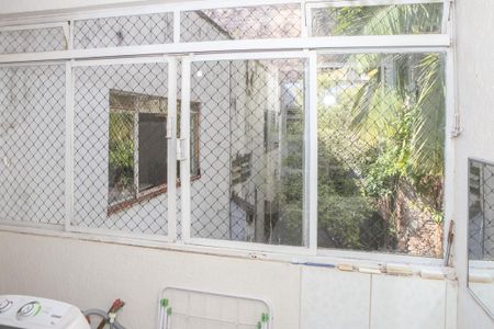 Apartamento à venda com 110m², 3 quartos e sem vaga Apartamento à venda com 110m², 3 quartos e sem vagaVista do Quarto de Serviço