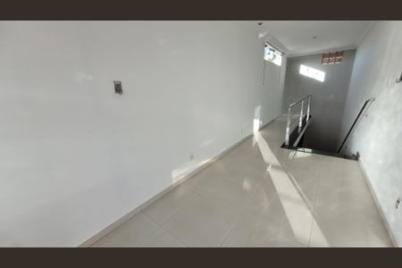 Casa para alugar com 140m², 3 quartos e sem vaga Casa para alugar com 140m², 3 quartos e sem vagaHall