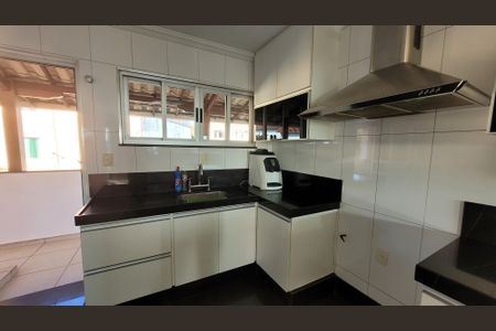 Casa para alugar com 140m², 3 quartos e sem vaga Casa para alugar com 140m², 3 quartos e sem vagaCozinha