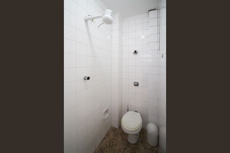 Apartamento à venda com 120m², 2 quartos e 1 vaga Apartamento à venda com 120m², 2 quartos e 1 vagaBanheiro de serviço