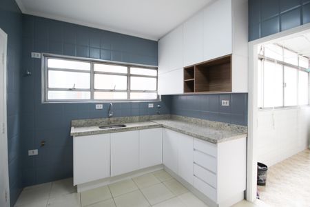 Apartamento à venda com 120m², 2 quartos e 1 vaga Apartamento à venda com 120m², 2 quartos e 1 vagaCozinha
