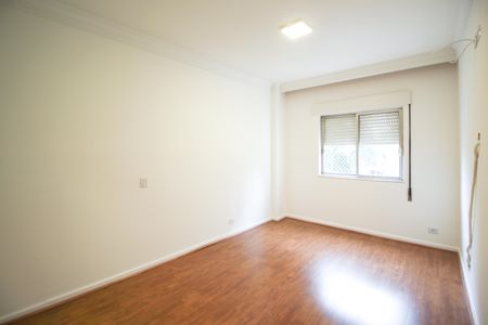 Apartamento à venda com 120m², 2 quartos e 1 vaga Apartamento à venda com 120m², 2 quartos e 1 vagaSuíte