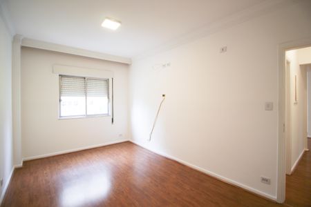 Apartamento à venda com 120m², 2 quartos e 1 vaga Apartamento à venda com 120m², 2 quartos e 1 vagaSuíte