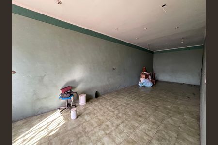 Casa à venda com 349m², 5 quartos e 4 vagassalão