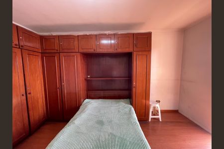 Casa à venda com 349m², 5 quartos e 4 vagasQuarto 3
