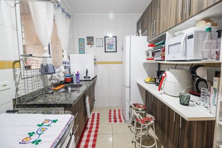 Casa de condomínio à venda com 83m², 2 quartos e 2 vagas Casa de condomínio à venda com 83m², 2 quartos e 2 vagasCozinha