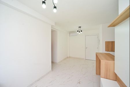 Sala de apartamento para alugar com 3 quartos, 67m² em Cristo Redentor, Porto Alegre
