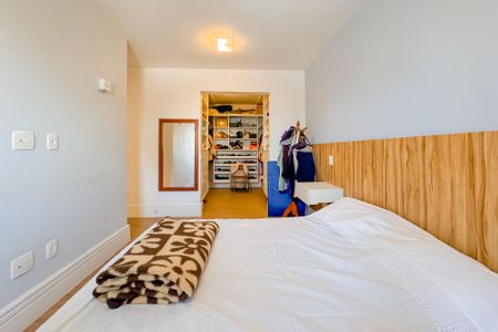 Apartamento à venda com 111m², 2 quartos e 1 vaga Apartamento à venda com 111m², 2 quartos e 1 vagaSuíte