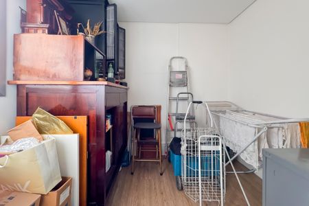 Apartamento à venda com 111m², 2 quartos e 1 vaga Apartamento à venda com 111m², 2 quartos e 1 vagaQuarto de Serviço