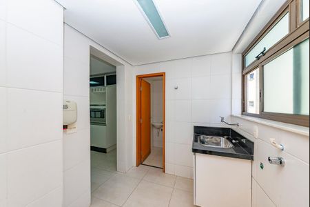 Apartamento para alugar com 120m², 3 quartos e 3 vagasÁrea de Serviço