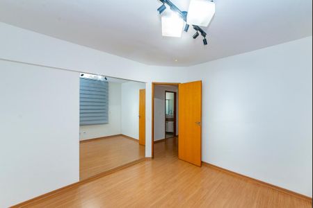 Apartamento para alugar com 120m², 3 quartos e 3 vagasQuarto 1
